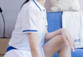 BoBoSocks袜啵啵 - 难以忘怀的小安黑丝，各种角度的图片都让人着迷，那加固的脚尖，仿佛在吩咐我去发现更多。