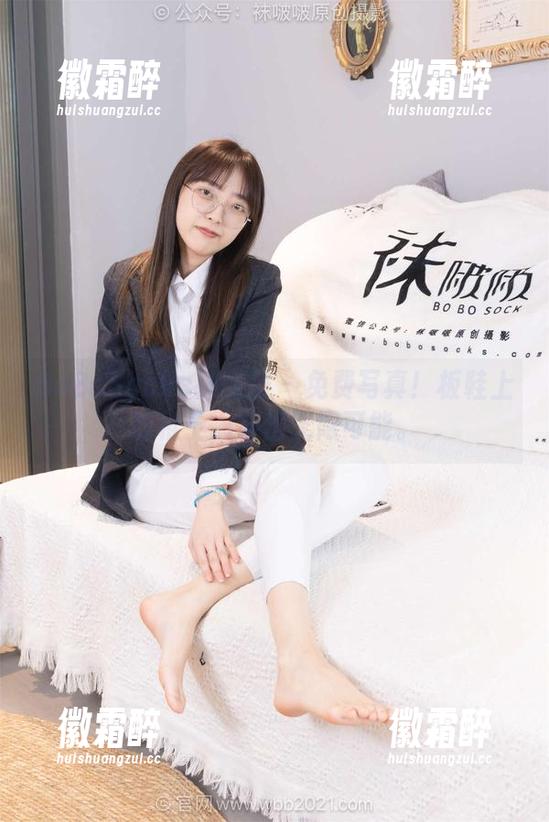 BoBoSocks袜啵啵-稚予 BoBoSocks袜啵啵 - 免费写真!板鞋上的稚予,穿出无限可能。