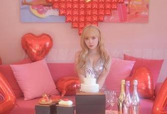 Dami(퀸다미)的私房时光机：少女与美图的奇特碰撞