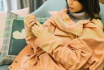 GIRLT果团网 - 把“泳装”和“资源”一拼就是陈雅漫的狂欢，但没想到还有这种操作！