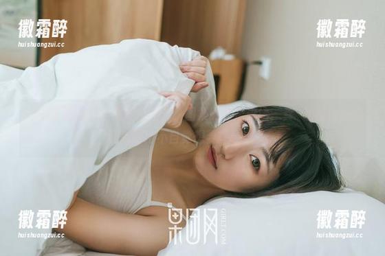 GIRLT果团网 - 原图是个梦，图集则像是思绪，龚玥菲的比基尼让我看得不自觉想要探寻更多。