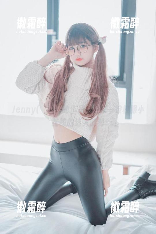 Jenny(정제니)的作品，再来一波校服小猫娘的迷人时刻