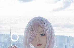 下载?Kitkat Cosplay的芭芭拉·冈希尔德来帮你,免费,无压力!