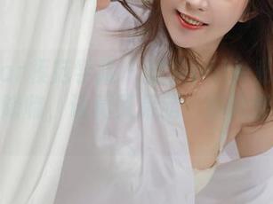 MFStar模范学院 - 加朵babe私拍图集：甜心降临，认真又呆萌，萌化整个屏幕。