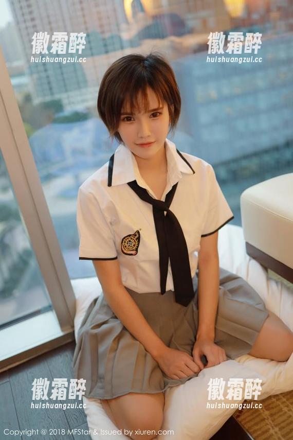 MFStar模范学院-杨可可coco MFStar模范学院 - 图片里的美脚,杨可可coco教我如何忘记健身的理由!