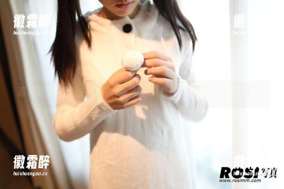 高清壁纸之选，ROSI旗袍，让人只想说‘好看’的终极答案！