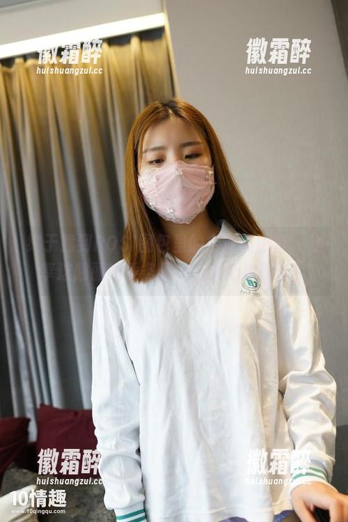 终于找到ROSI图包里的空姐制服套，分享这靓丽的乘务风，让人心神荡漾！