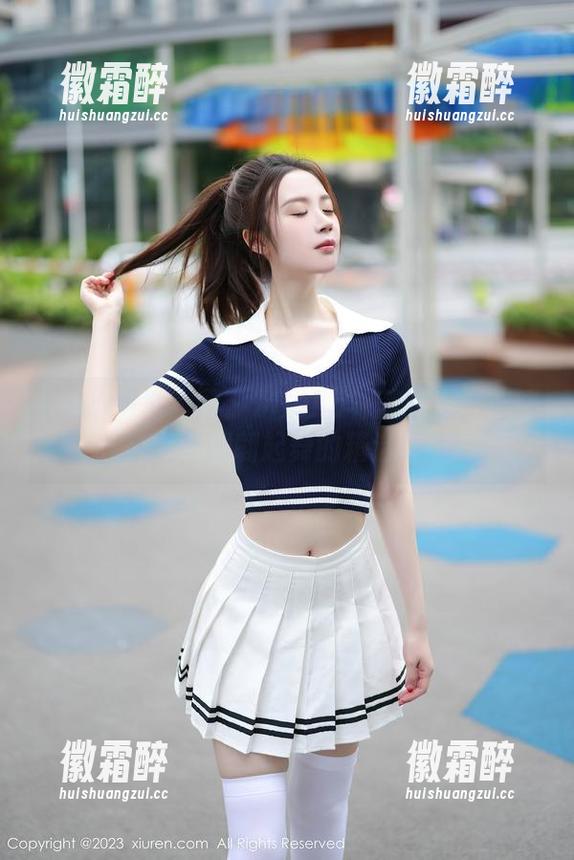 Xiuren秀人网 - Mieko林美惠子：在镂空之间翩翩起舞的精选图库