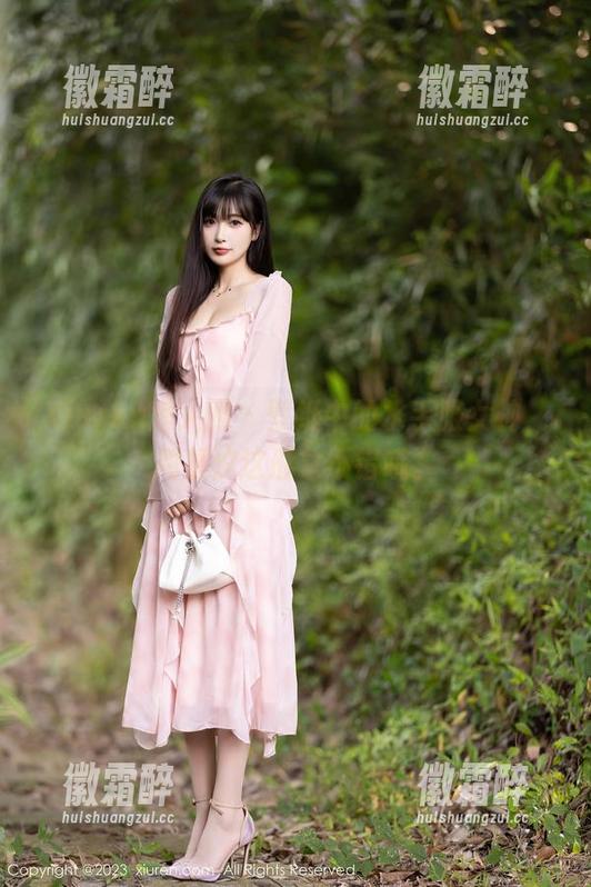 Xiuren秀人网 - 壁纸中的水手服女神，周慕汐这形象不错哦。