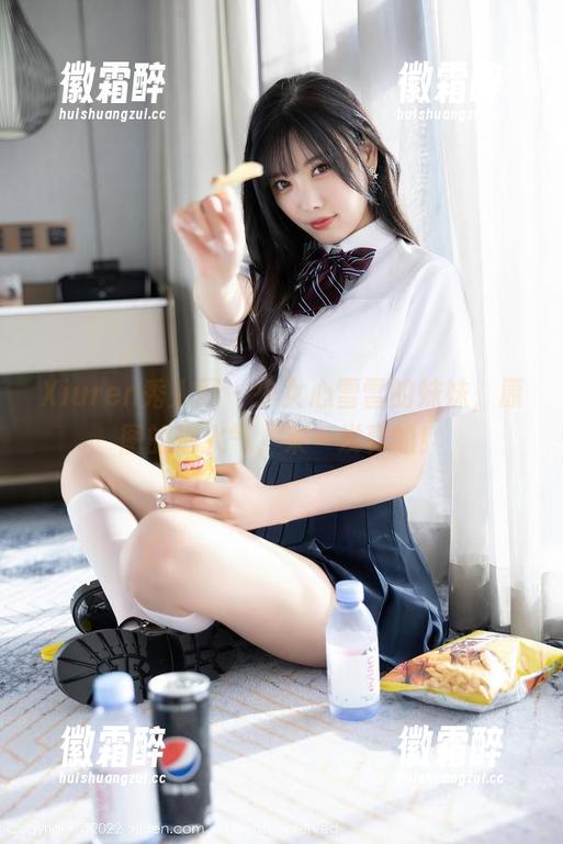Xiuren秀人网 - 少女心雪雪的妹妹，原图的烟火气，来一发真的！