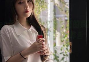 Xiuren秀人网 - 想做你的猫的疯狂教室，私房里的原图让人咋舌