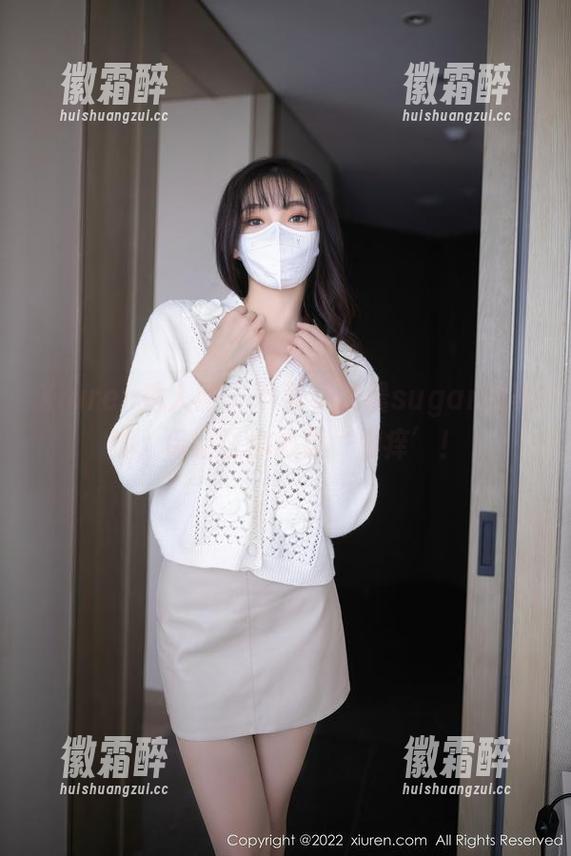 Xiuren秀人网-杨晨晨sugar Xiuren秀人网 - 下载杨晨晨sugar的美脚,保证让你心里‘脚痒’!