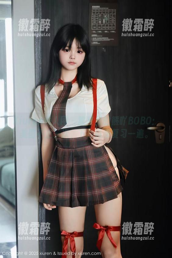 Xiuren秀人网 - 教室里的熊吖BOBO：美图不止一次，下载再来复习一遍。