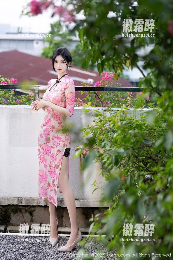 Xiuren秀人网 - 蕊蕊ruirui，今夏无圣光比基尼图集，只想默默偷看