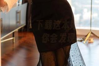 YouMi尤蜜荟 - 下载这本妲己_Toxic的白衬衫写真集，你会发现我不止好看