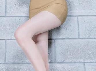 beautyleg - 办公室探险，Avy求生欲满分的高清照片，展现“我与椅子”的不寻常关系！