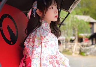 婚纱与cos的疯狂碰撞，wuyo(우요)果真令人眼前一亮