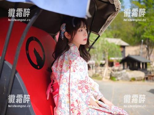 婚纱与cos的疯狂碰撞，wuyo(우요)果真令人眼前一亮
