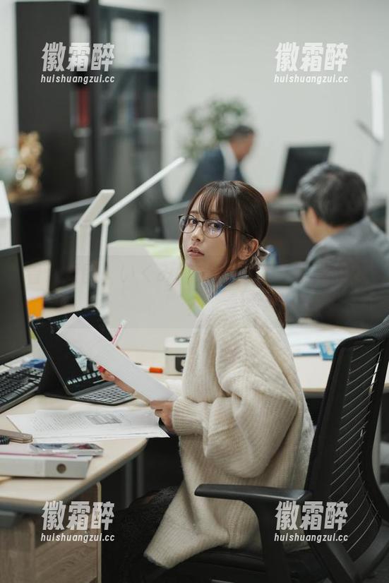看个原图，いくみ(育美)的圣诞福利约吗？
