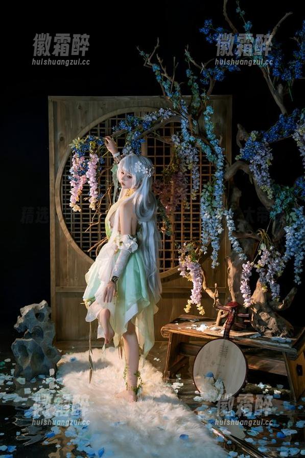 精选绽放，七月喵子这组女神照，太带感了吧！