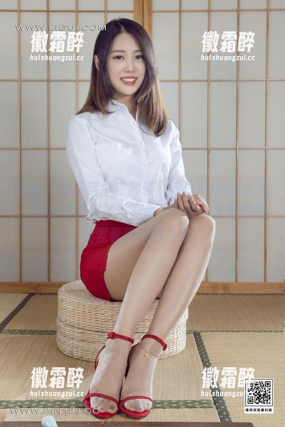 丽柜 - 小爽这个“套装”实体kombi合集，图片看起来并不复杂，却每一张都悄悄散发着独特的气息。