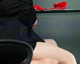 丽柜 - 校园不止是书本，还有蕊蕊的美图套图在火热上演