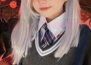 高清捕捉：六二二同学的红裙瞬间，真是让人微微颤抖