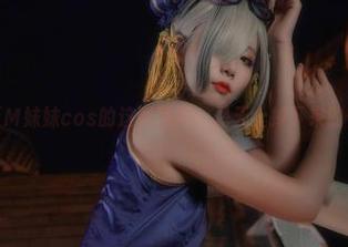 看！墨玉M妹妹cos的这张照片，是天上掉下来的偶像吗？