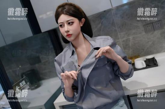 私房写真里，奈汐酱Nice的棉袜可能会让你对人生有全新看法～