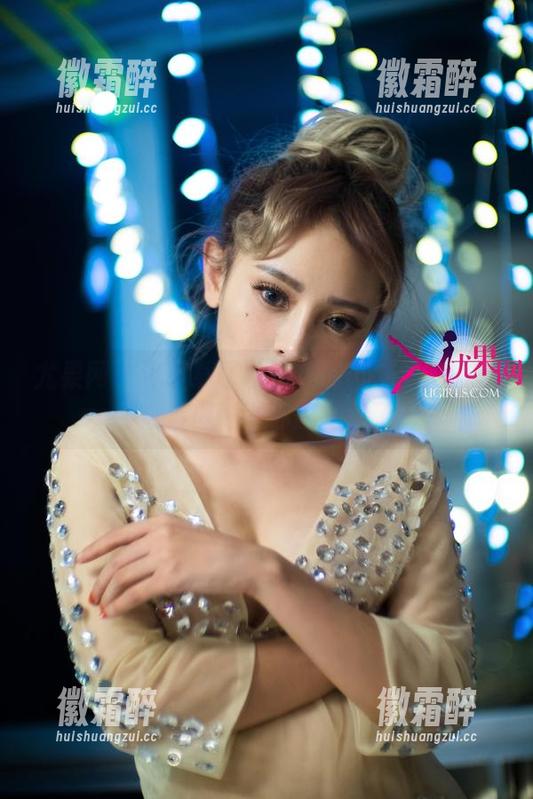 尤果网-杨晨晨 尤果网 - 你下载了杨晨晨的网袜吗?该是时候清理一下你的网盘了!