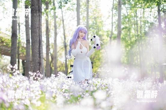 希希_啾 希希_啾制服写真集,看完我想分享的不止是我的想法,还有那一抹色彩。