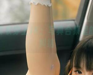 当幼水铃衣穿上JK：写真合集里的甜蜜与纠结