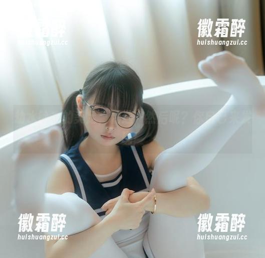 幼水铃衣的美足，精选…然后呢？你自己来发现！