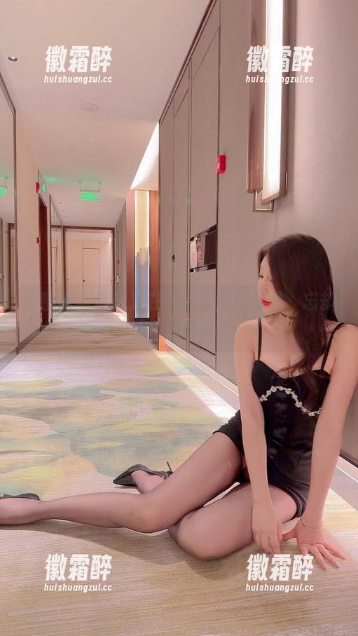 微密圈 - 徐莉芝在她的空姐作品里，忘却星空的寂寞...