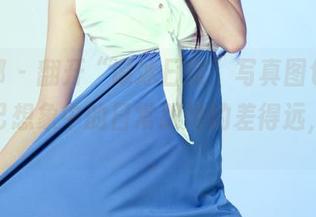 推女郎 - 翻开“谭冰日常”写真图包，发现自己想象中的日常跟她的差得远，惭愧。