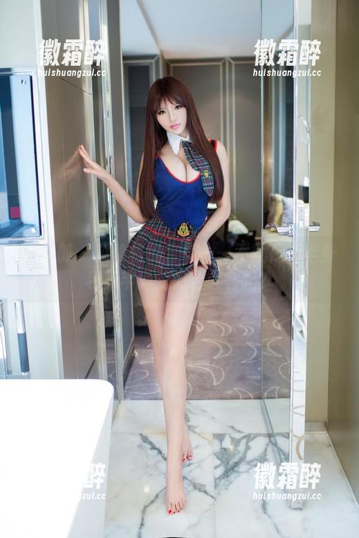 推女郎 - 赵惟依的套装——不就是上半身和下半身的配合大会吗？