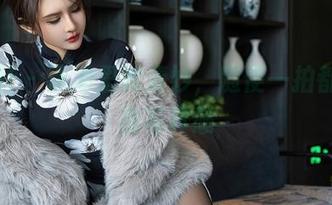 星颜社 - 泳池里的清妙，随便一拍都是私房写真感