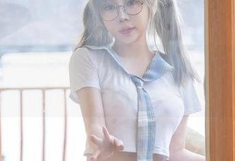 星颜社 - 飘散着药水香的转转Lisa，来一波最新护士套图吧！