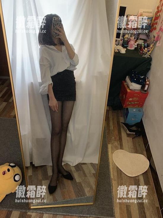 桃脱了 微密圈 - 桃脱了出奇低调,棉袜却悄然霸屏图库!分享一下这份美好!