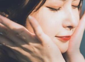 原图中的河豚抚子，在哪个修女的教堂里邂逅了奇妙的“圣光”？