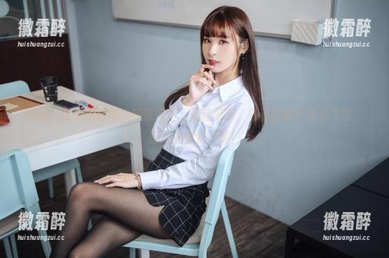 啊哟，泥泥汝的甜心特辑来了，精选美图，每张都像小爱心飞过，意外捕捉到了呢！