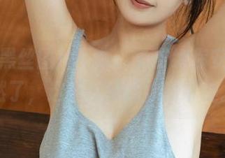 浅安安黑丝图片不断，免费给你安利，当然了，这是在挑战你的审美。