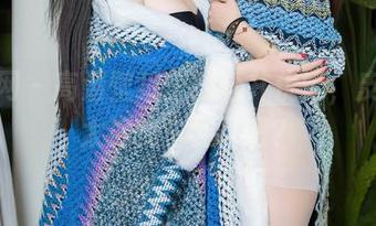 秀人网 - 高清壁纸里的仓井优香，皮衣也太摇曳生姿了吧？