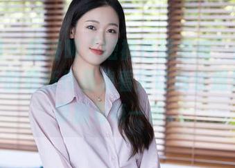 秀人网 - 应该叫“短裤性感指南”！娜娜baby的最新作品集看完让我软绵绵地想要拥有每一条。
