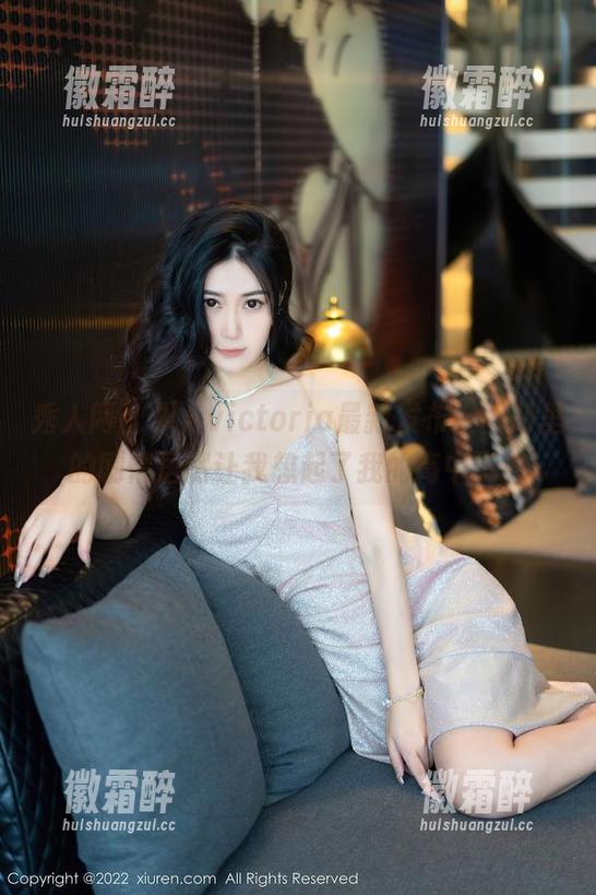 秀人网-果儿victoria 秀人网 - 果儿victoria最新发布,图册里的剧情居然让我想起了我的高中剧!