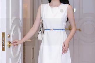 秀人网 - 程程程的白衬衫全套EXTRA：你确定这不是博主的制服吗？