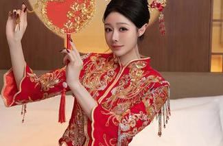 秀人网 - 玩家：萌白酱的照片，教室里也能那么好看，撒花