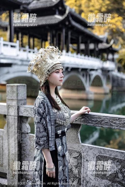 秀人网-陈念灵Vickyao 秀人网 - 陈念灵Vickyao白丝私房图包,让我想到了很多不想说的感受,حنان的存在感!