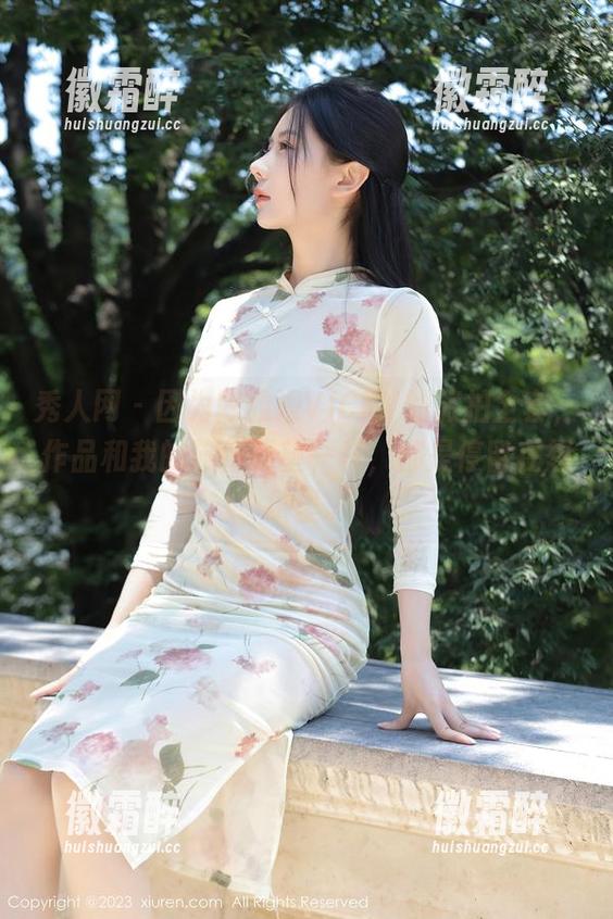 秀人网 - 因为陈雅漫VICKY的旅拍全套，作品和我的旅行愿望一样，都是停留在想象里。