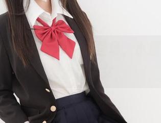 紧急企划 - 最新水手服登场，小恩化身可爱海洋少女